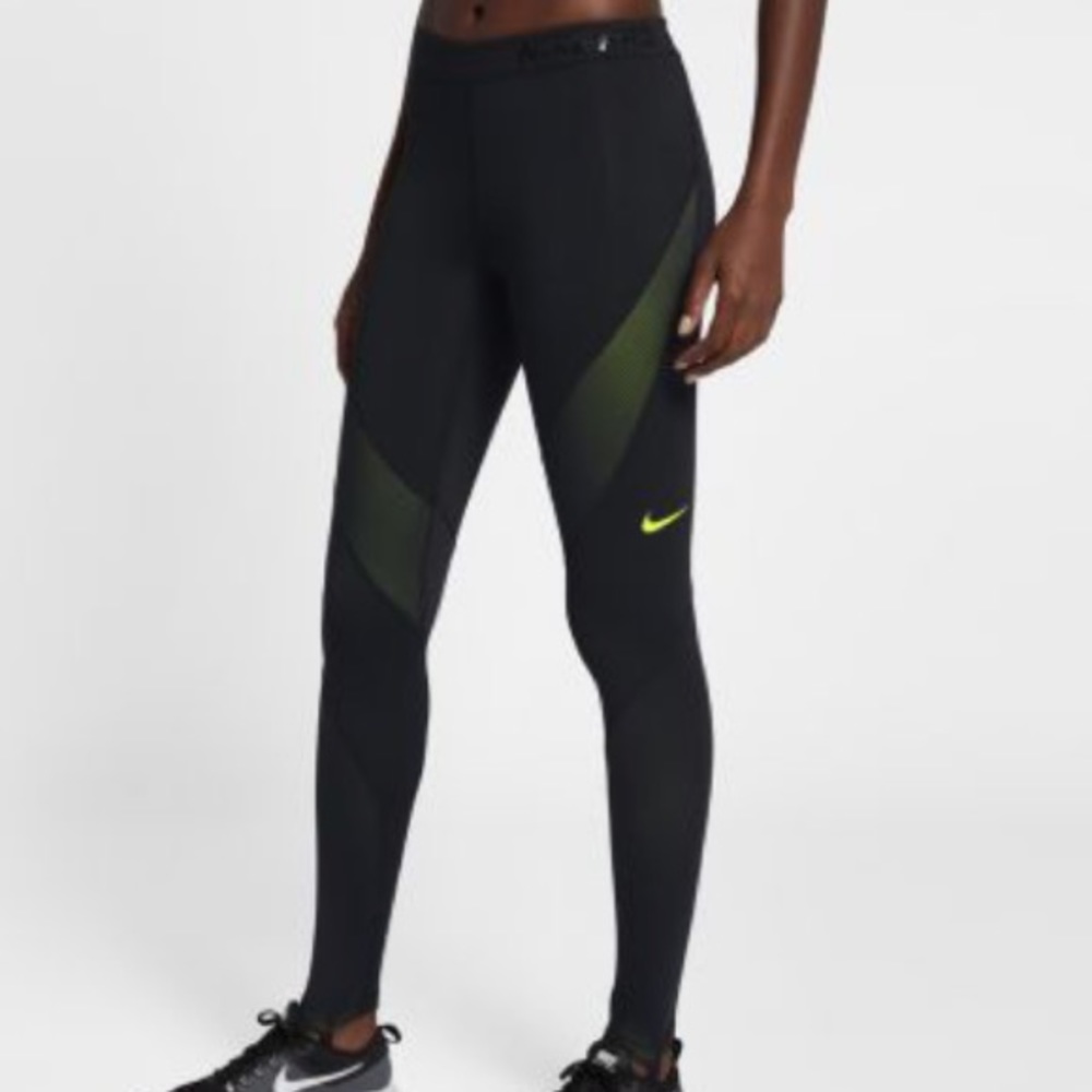 NIKE PRO leggings